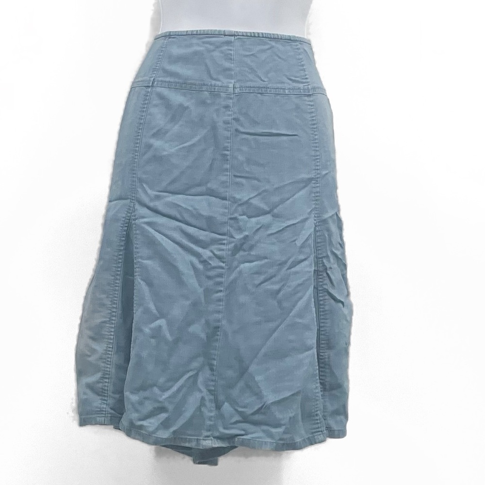 Liz & Co Flare Skirt | Lightweight Casual Midi Skirt | Minimal Everyday Style 6